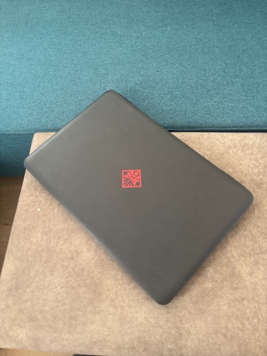 Hp Omen Gaming• Procesor i7-7700HQ• 16gb ram DDR4• placa video 4gb Gtx