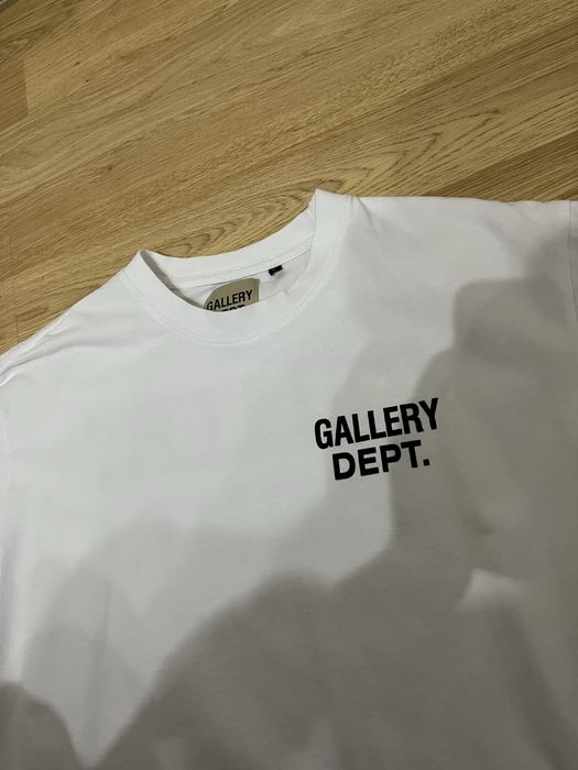 Tricou Gallery Dept.