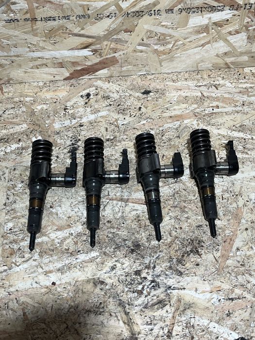 Injector/injectoare 20TDI Vw/ Audi/Skoda/Seat/Mitsubishi 03G130073D