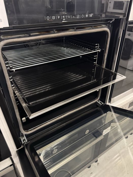 Cuptor electric încorporabil Beko BVM35400XPS