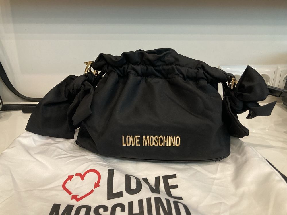 Чанти guess,love moschino, karl, Ck