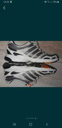 Adidas marimea 42