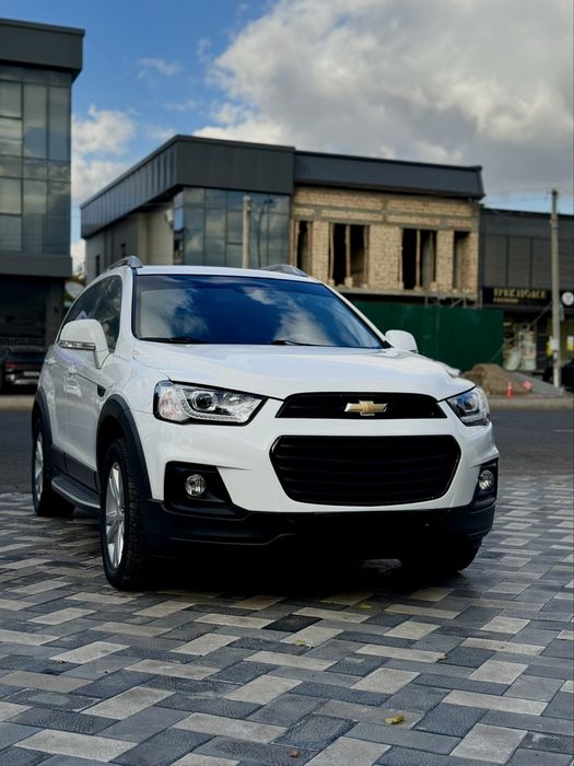 Срочно продам Chevrolet Captiva 4 (оригинал)
