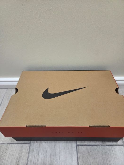 Nike Air Max SNDR Black / Silver