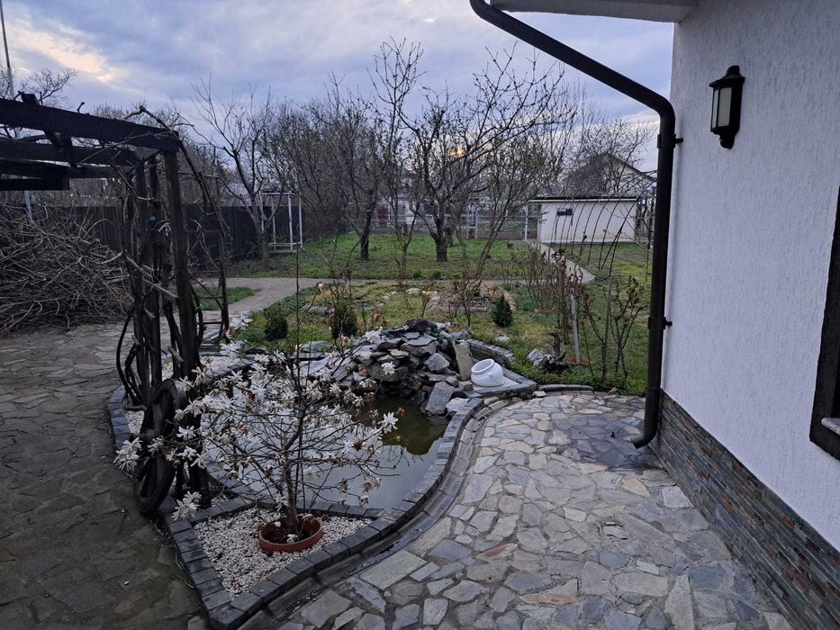 Vila Superba Complet Mobilata si Utilata In Cazasu cu teren de 1190mp