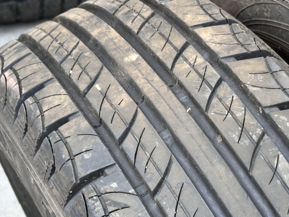 185/65/R15 Premioral 2бр летни dot3524 7мм