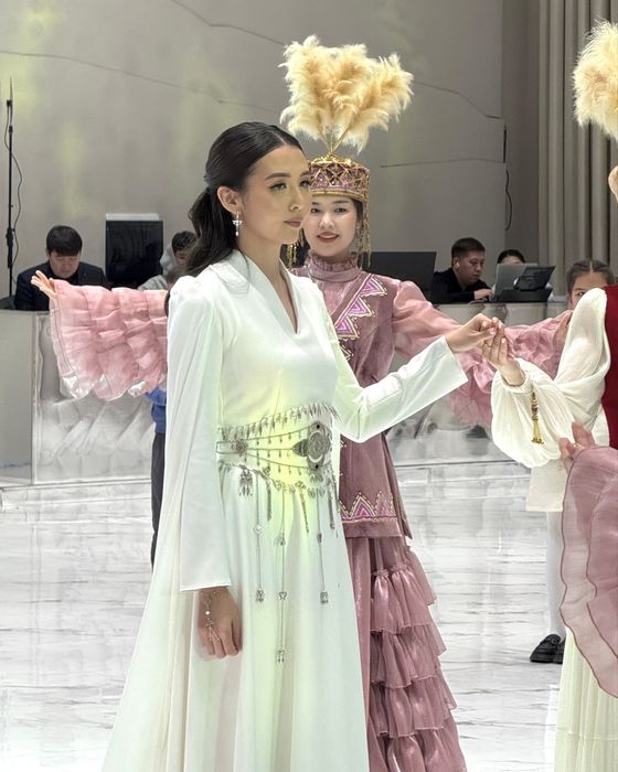 Продам платье на узату