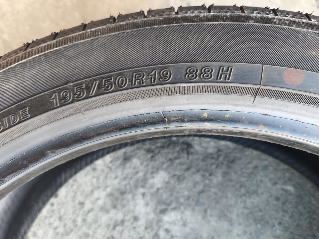 195/50/19" 4бр Yokohama blue earth gt Ae51,dot2323,8mm