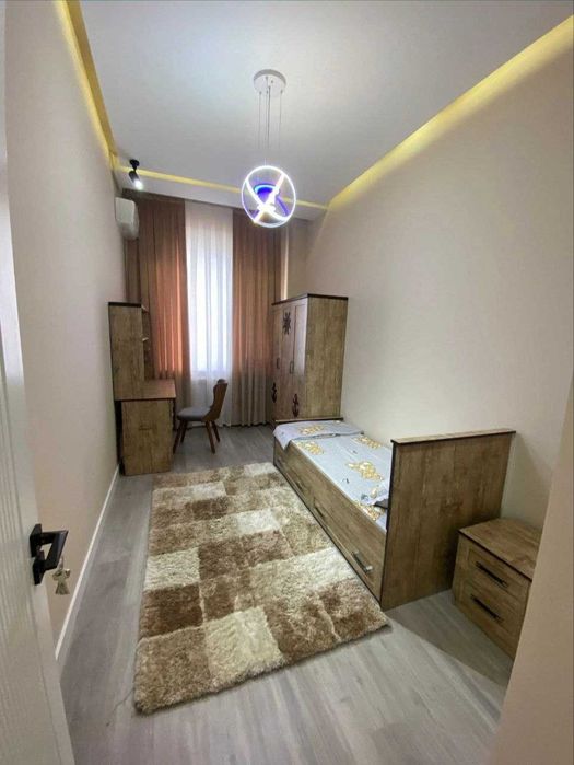 Срочно сдам 3- комнаты 5/9  Яккасарай  Pесторан Бухара 838*