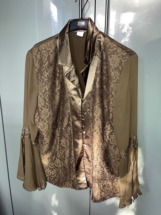 Дамска сатенирана риза