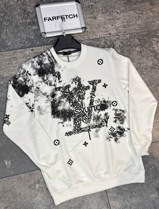 Bluze unisex Mai multe detalii în descriere