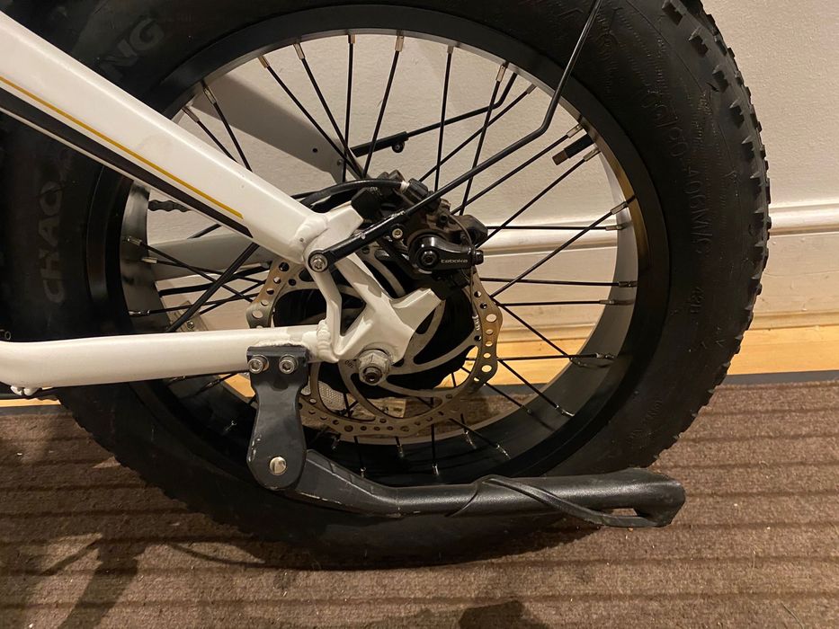 Bicicleta electrica pliabila hidoes