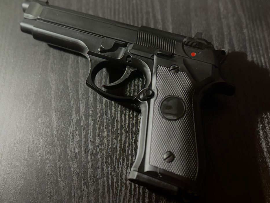 Replica Airsoft PISTOL BERETTA STTi gas M92F