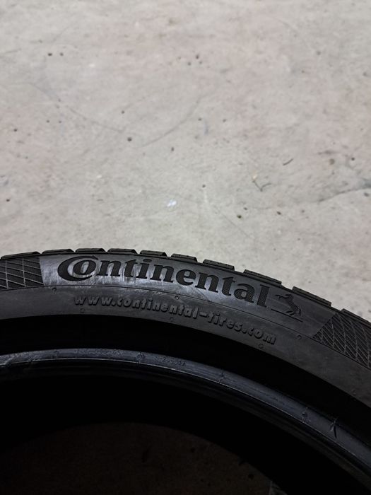 2 anvelope iarnă 245 40 R19 Continental
