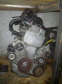 Двигатель на Nissan March 1.2л CR12