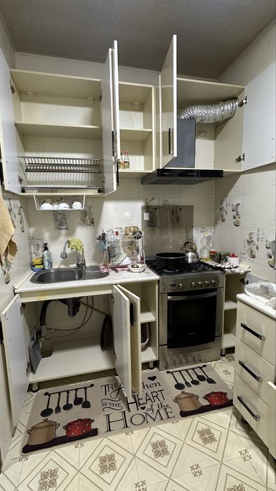 Продаю кухонный шкаф