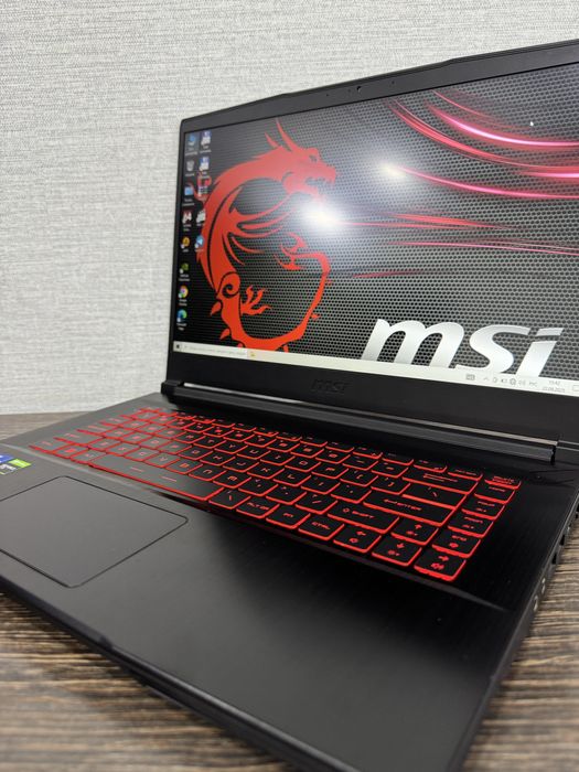12-Ядерный Msi Dragon GF63 intel Core i5 11th Gen GTX1650 DDR6 Идеал!