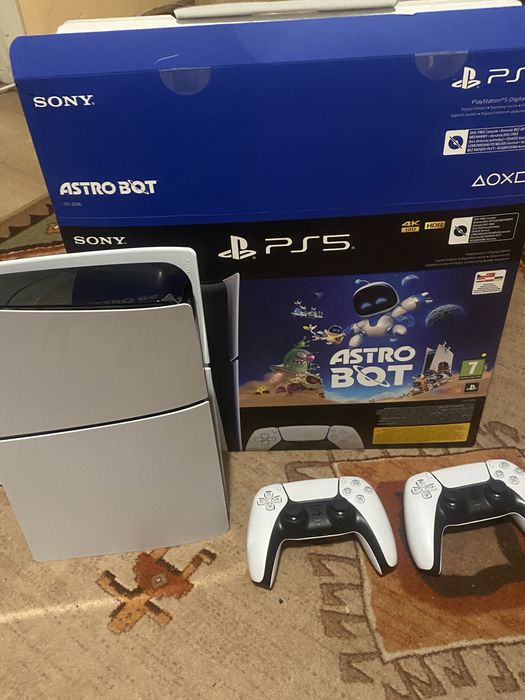 Ps5 slim с два контролера и гаранция
