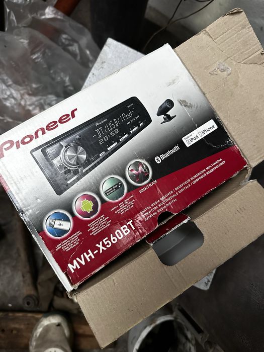 Радио Pioneer MVH-X560BT