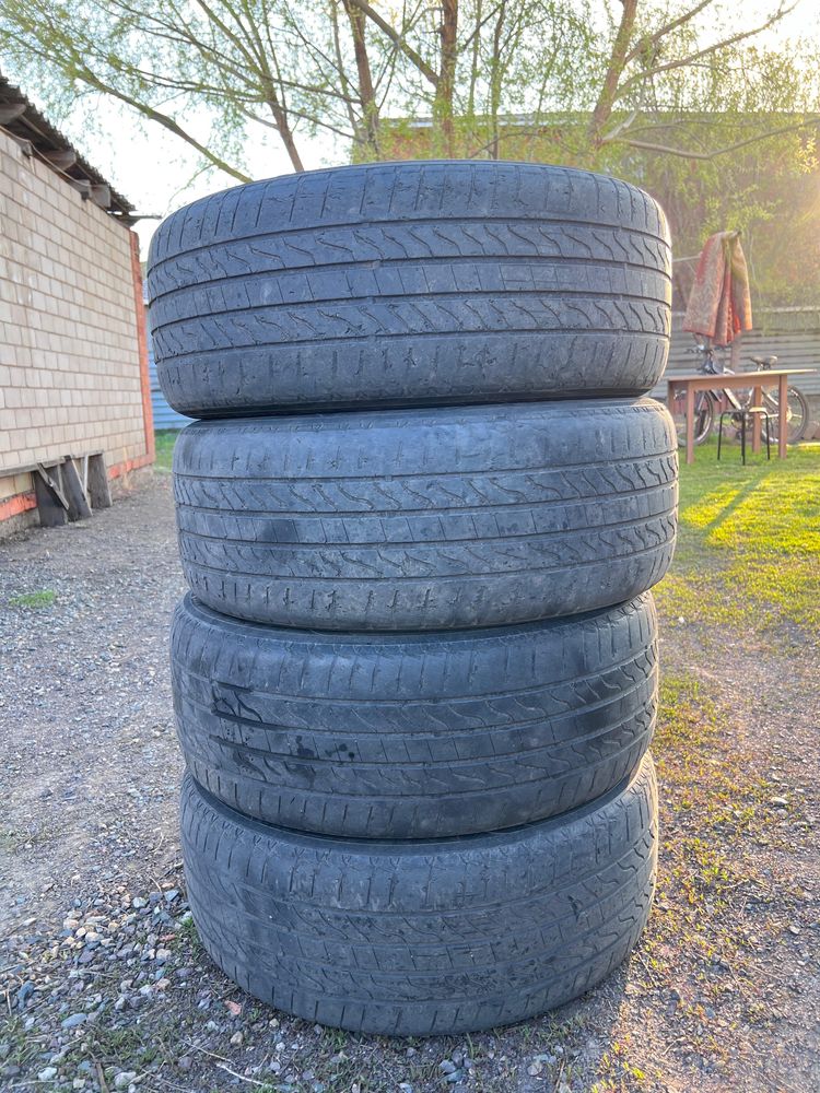 Шины 215/55R17