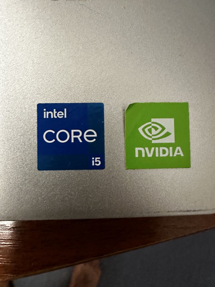 Dell Inspiron 15 3511