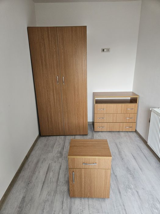 Mobila dormitor 4 corpuri