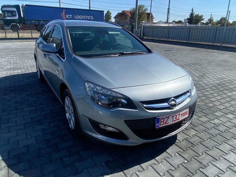 Opel Astra Opel Astra 1.6 CDTI DPF Selection EURO 6