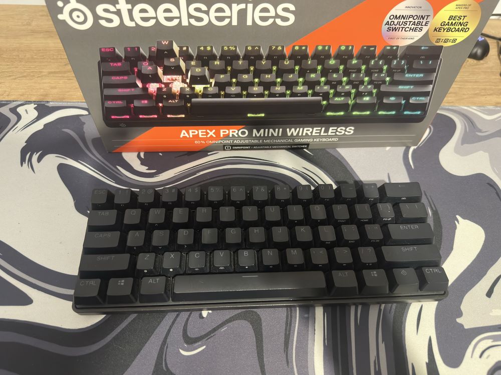 Геймърска клавиатура Steelseries apex pro mini wireless