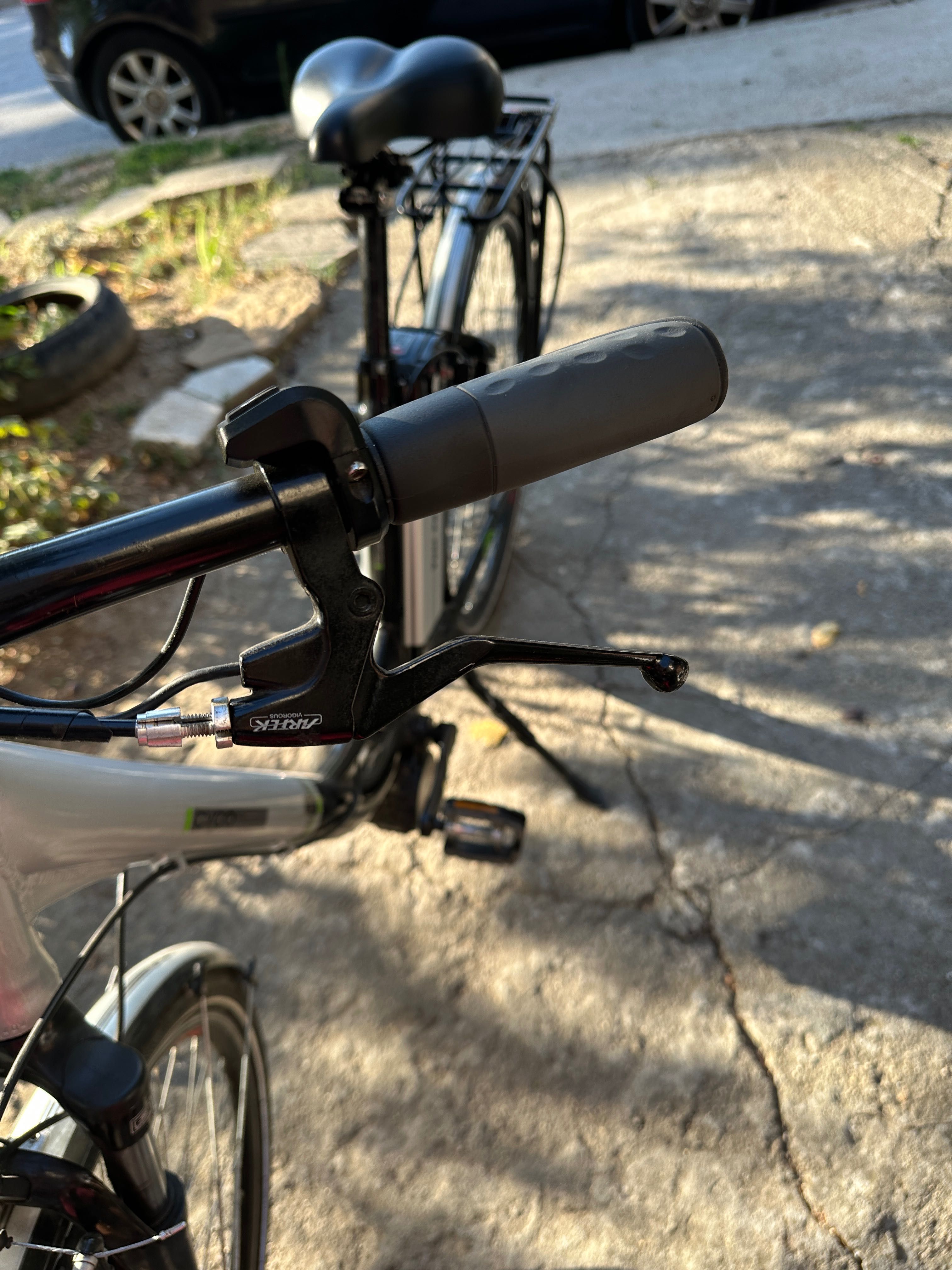 Продавам E-CITY Comfort Style 28"