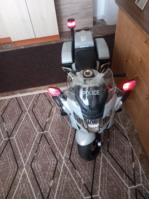 Motocicletă electrică BMW pt copii