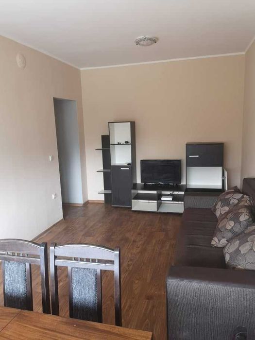 Дава се под наем Тристаен апартамент в Бургас, Меден рудник - зона А - 72 кв.м за 178.5 € - Снимка #4