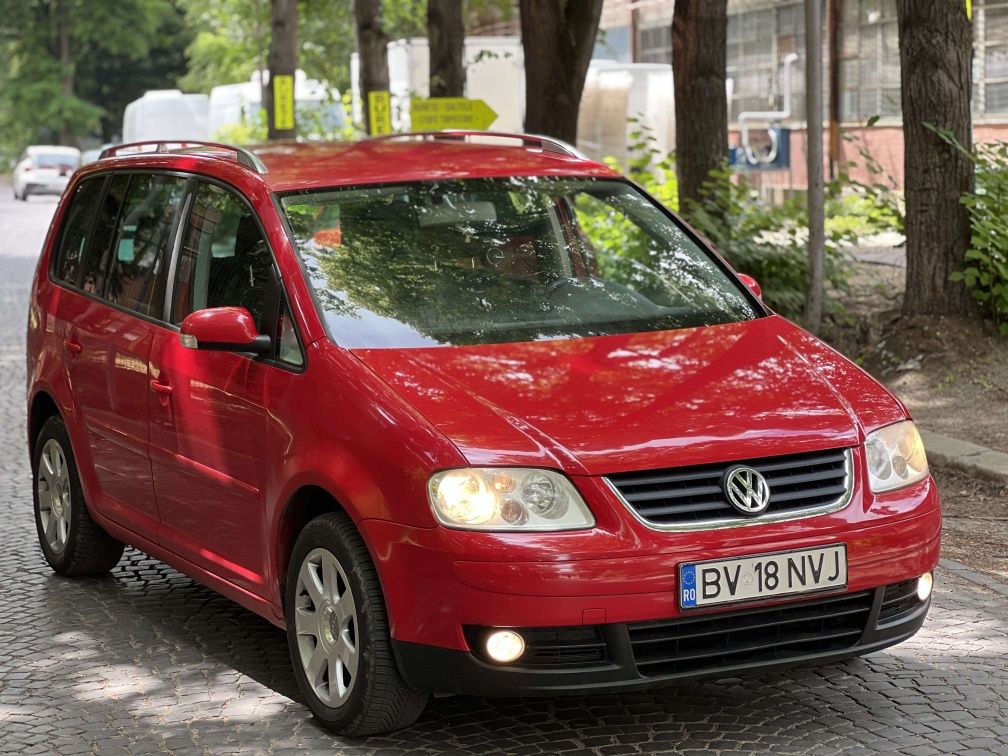 Volkswagen Touran 2.0 tdi/140cp/7 locuri