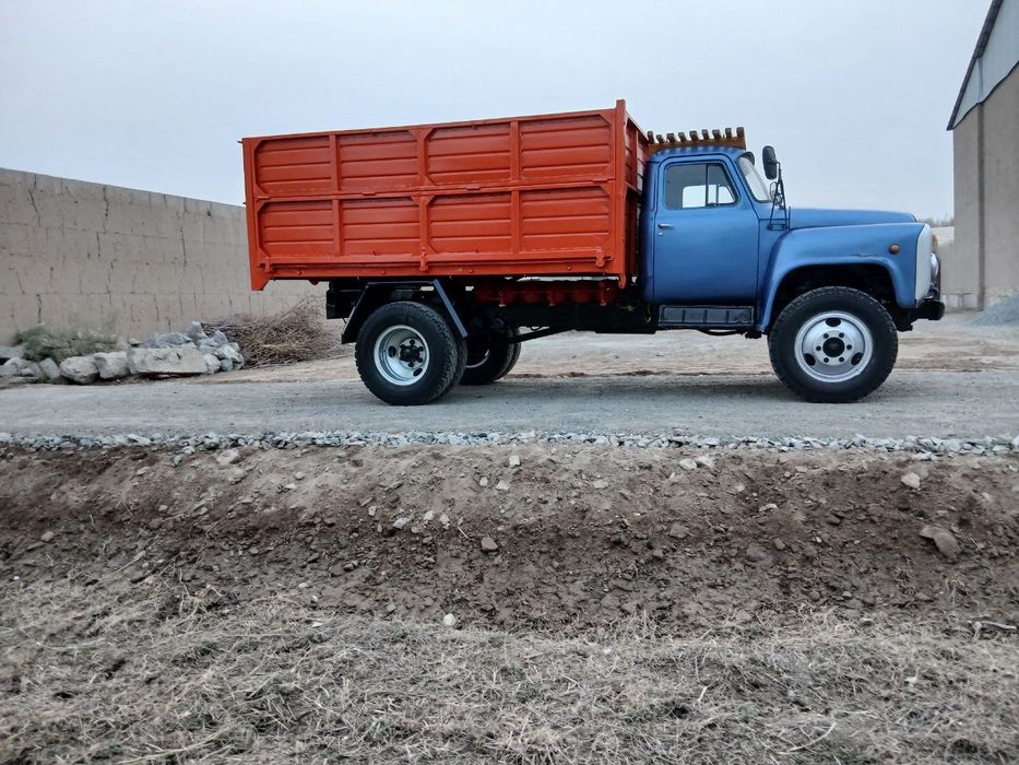 Gaz 53 samansval sotiladi