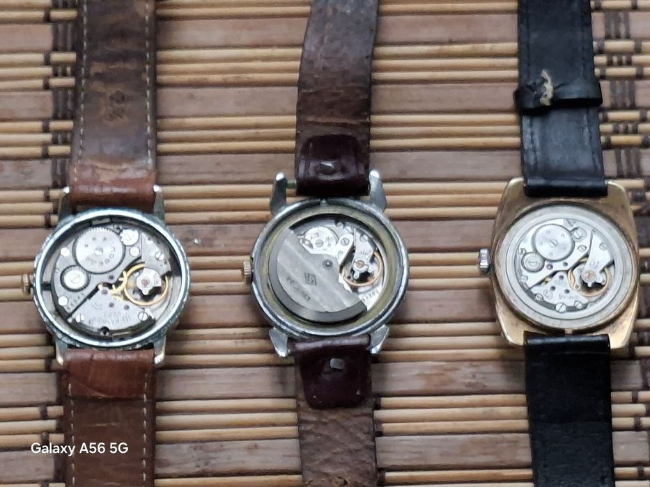 Lot  / bucată ceasuri  mecanice Vintage URSS