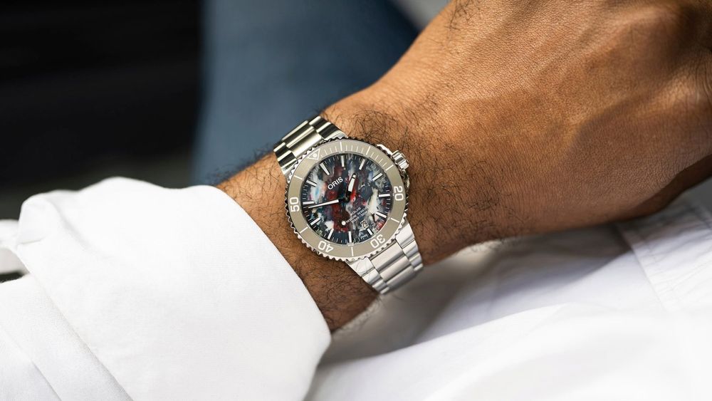 Oris - Aquis Date Upcycle