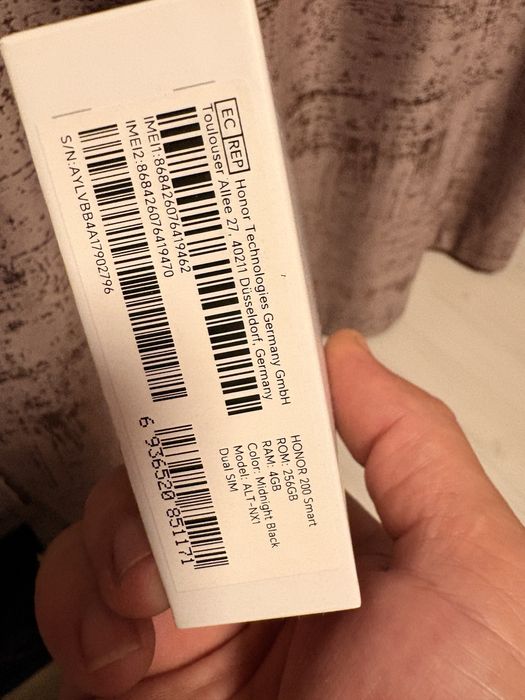 Vand Honor 200 smart