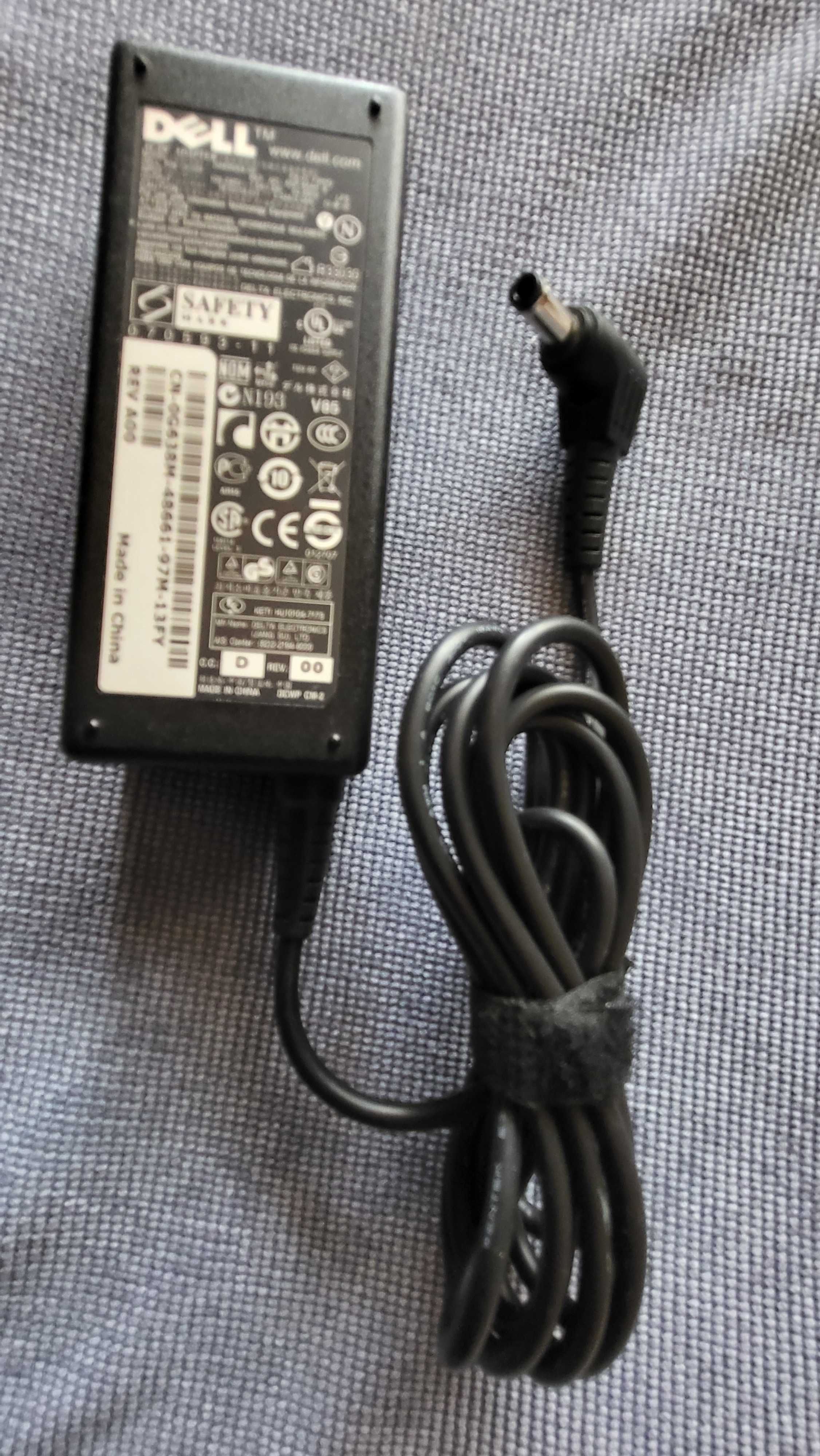 DELL Incarcator 19.5V-2.34A mod.DA65NS4-00 PA-21 fuctonal mufa subtire
