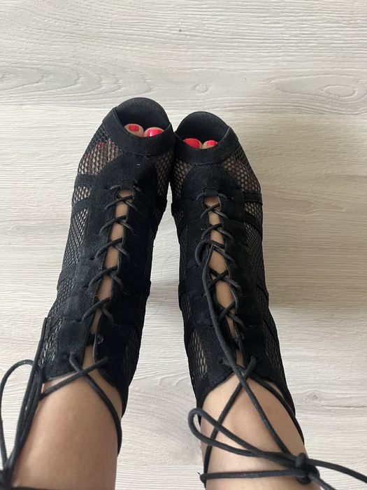 Туфли Хилс б/у в отличном состоянии