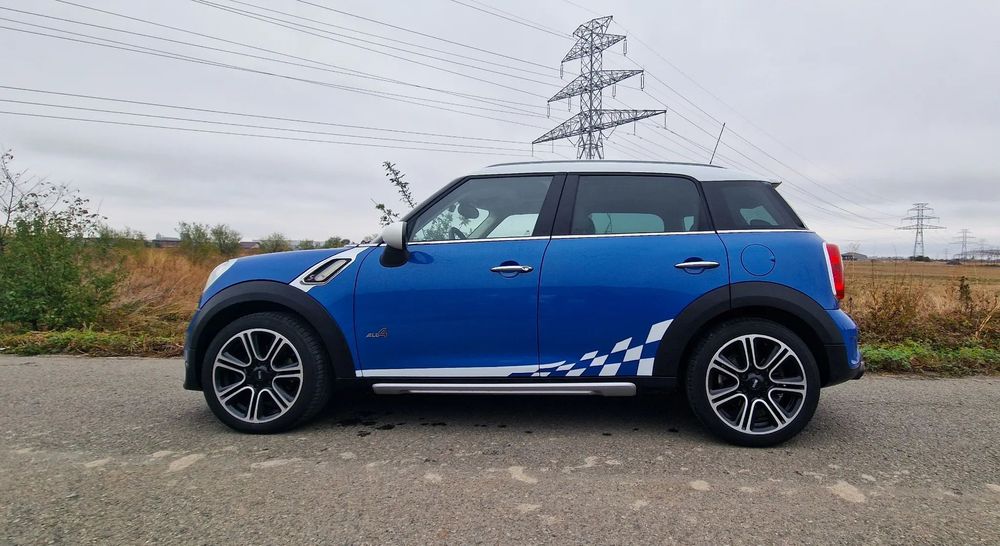 Mini Countryman Masina care te face sa zambesti la semafor: Mini Countryman-S ALL4