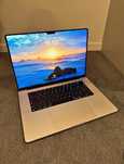 MacBook Pro M1 Liquid Retina,10 CPU Core,16 Inch,Tastatura iluminata