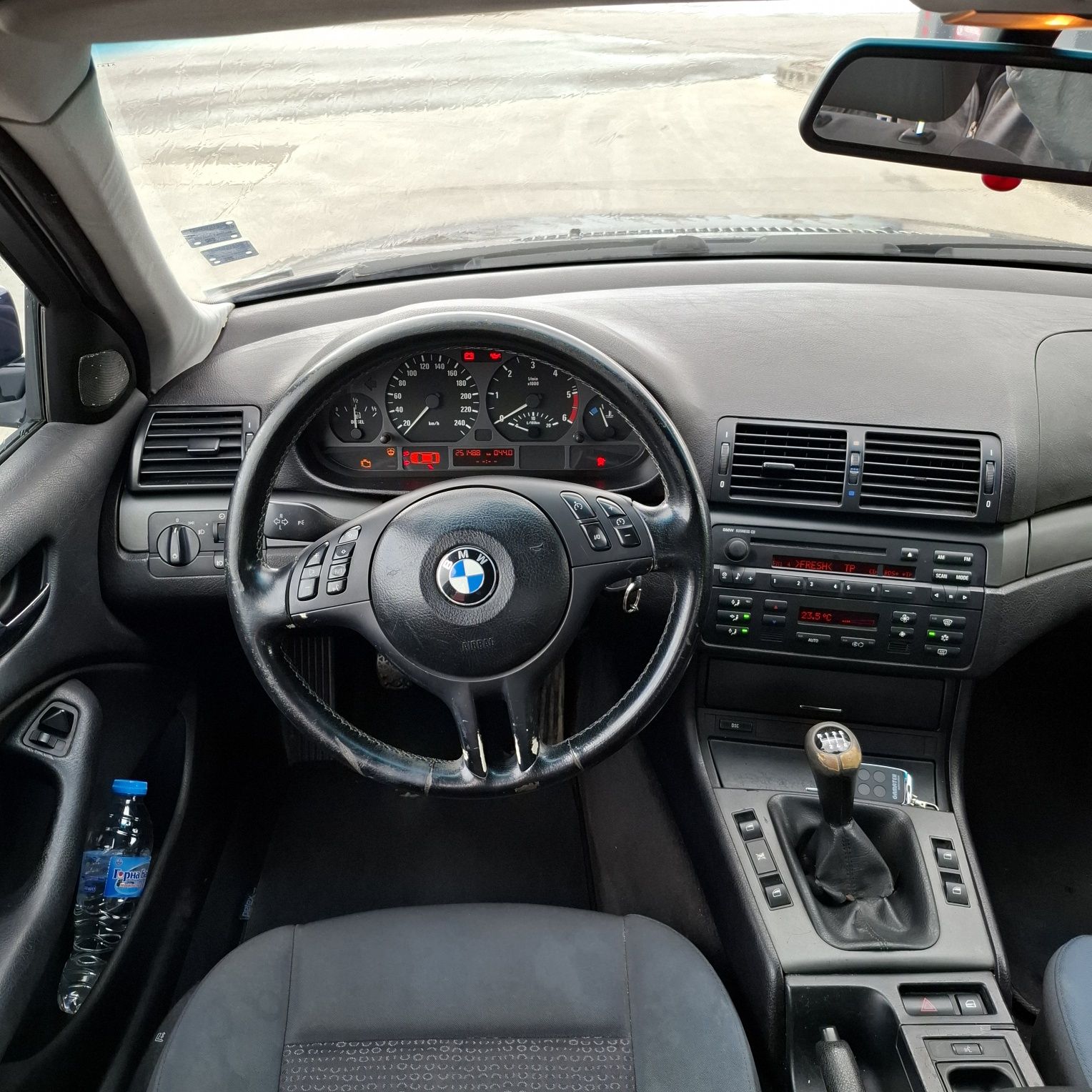 Продавам BMW 320 - 3500лв.