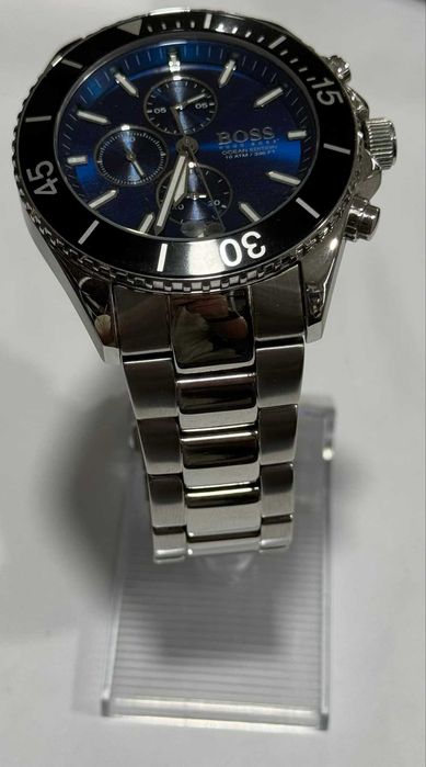 часовник Hugo Boss HB 319