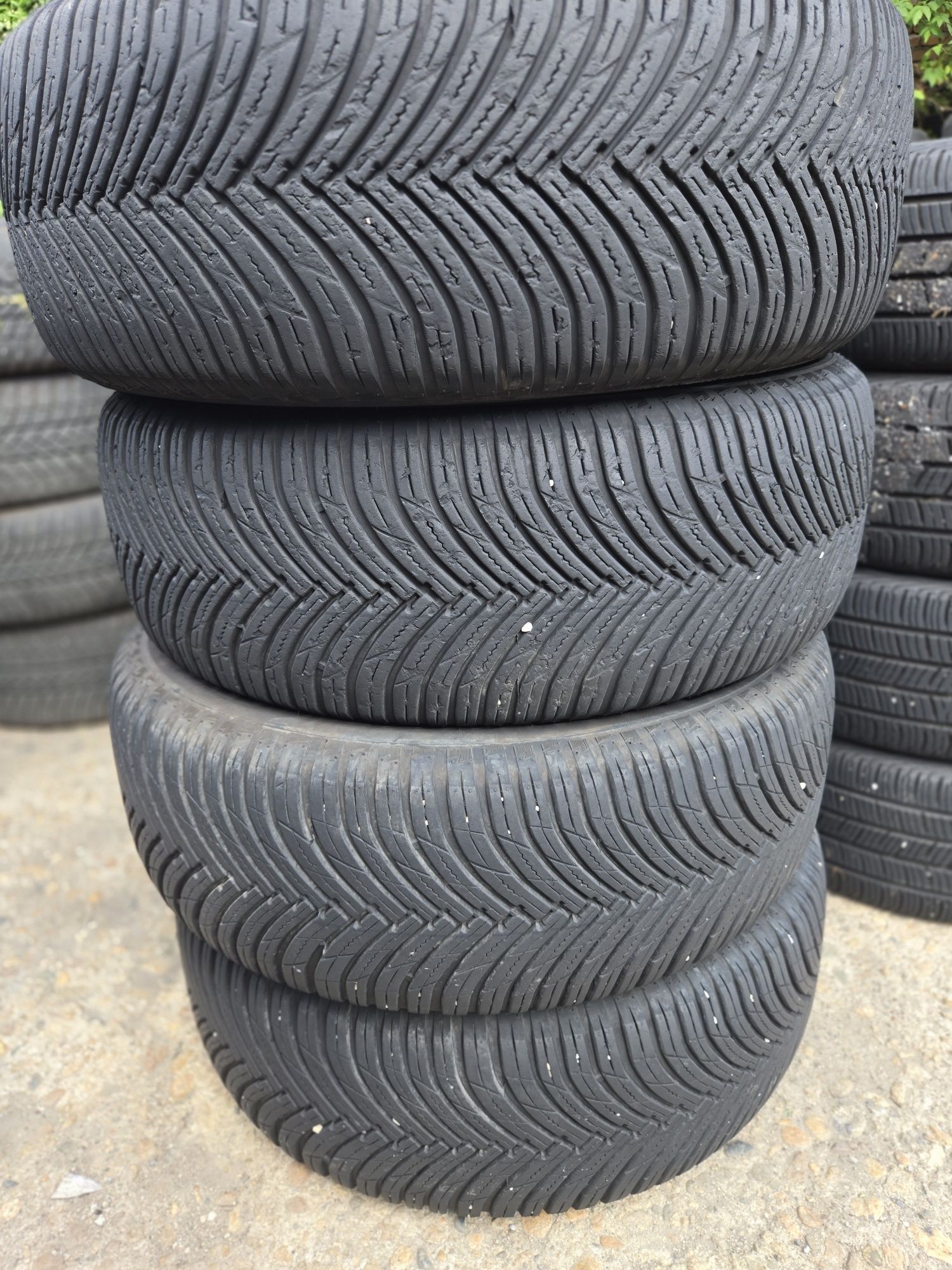 4бр. 265 65 17 Maxxis всесезонни.