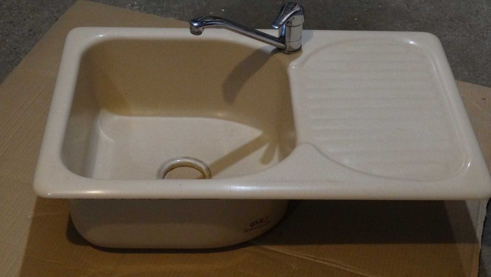 Мивка Фат 80 / 49 със смесител