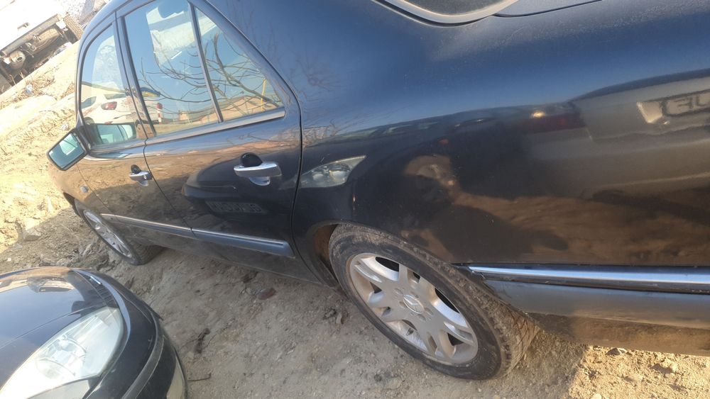 Mercedes E 200 Benzina