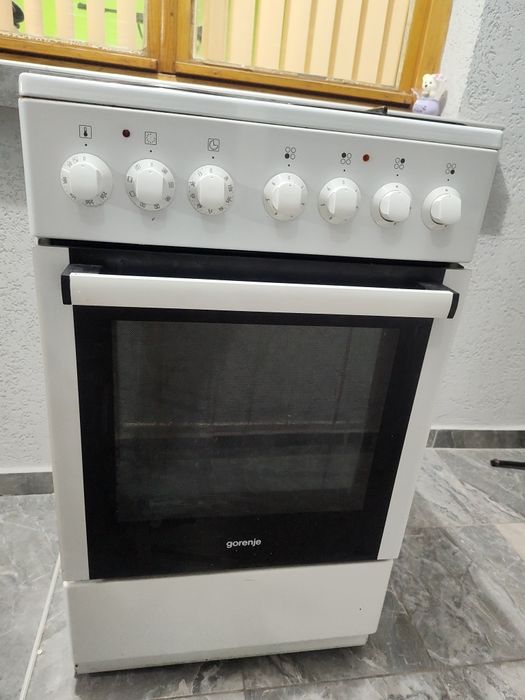 Продавам готварска печка