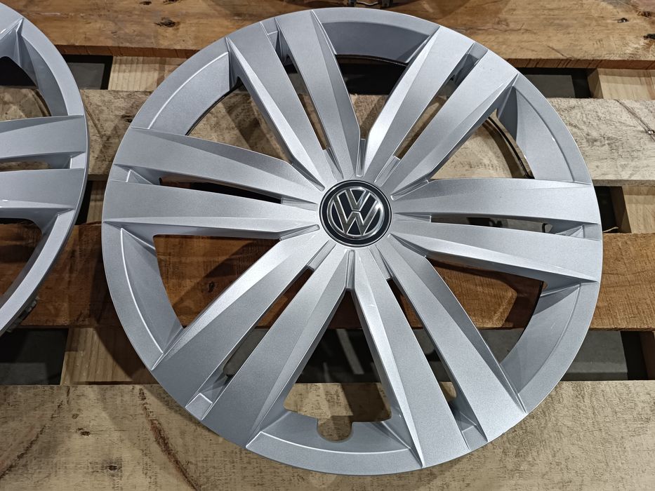 Чисто нови оригинални тасове VW 16 цола