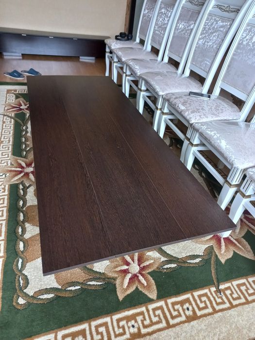 Продам низкий стол