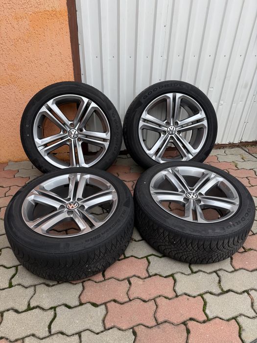 Jante de aluminiu originale VW R18 model Mallory concave ET30!