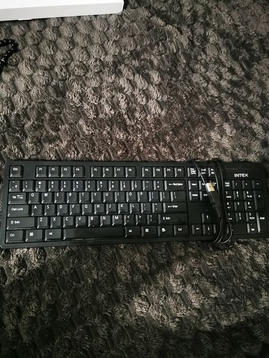 Tastatura clasica intex